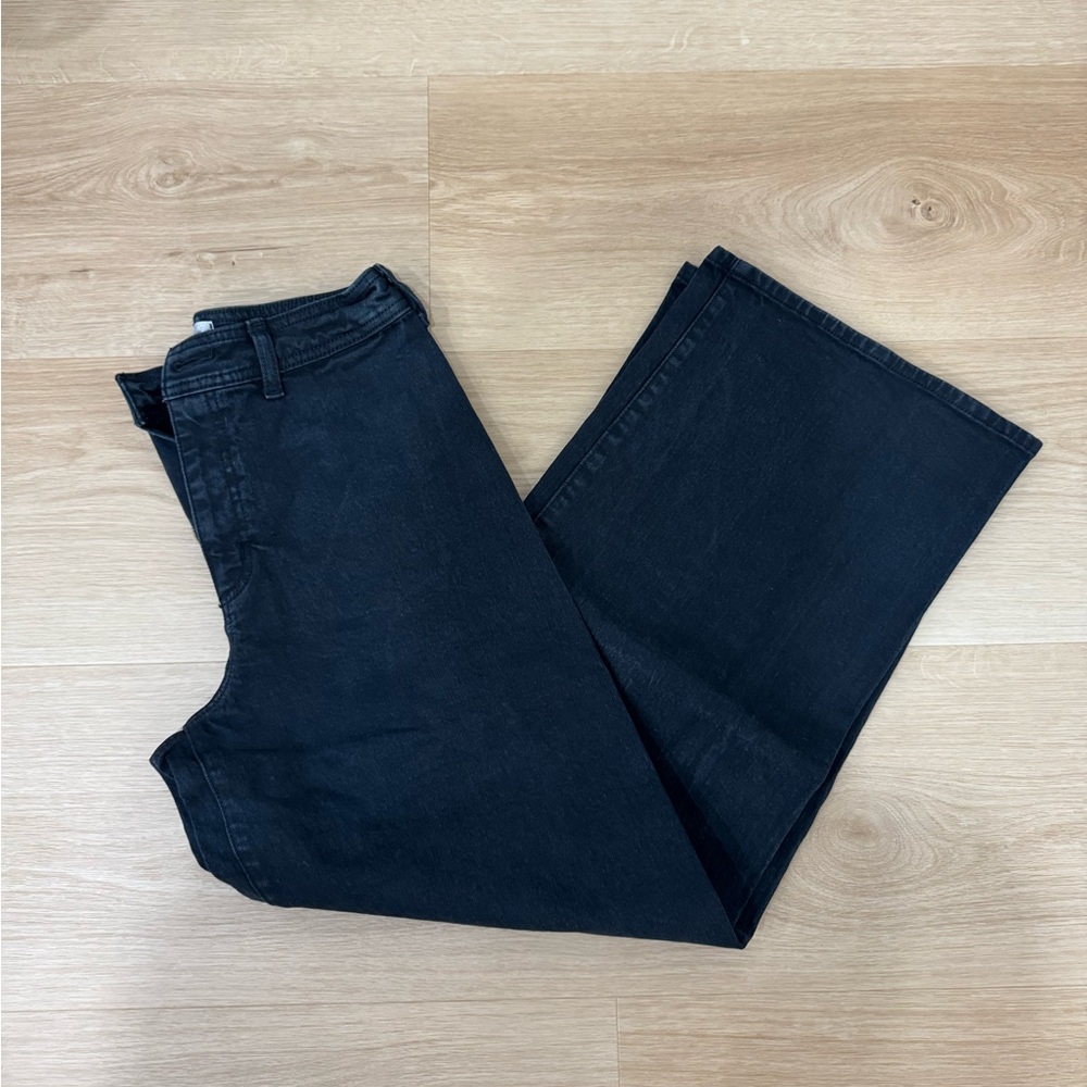 Universal Thread Wide Leg Ankle Jeans